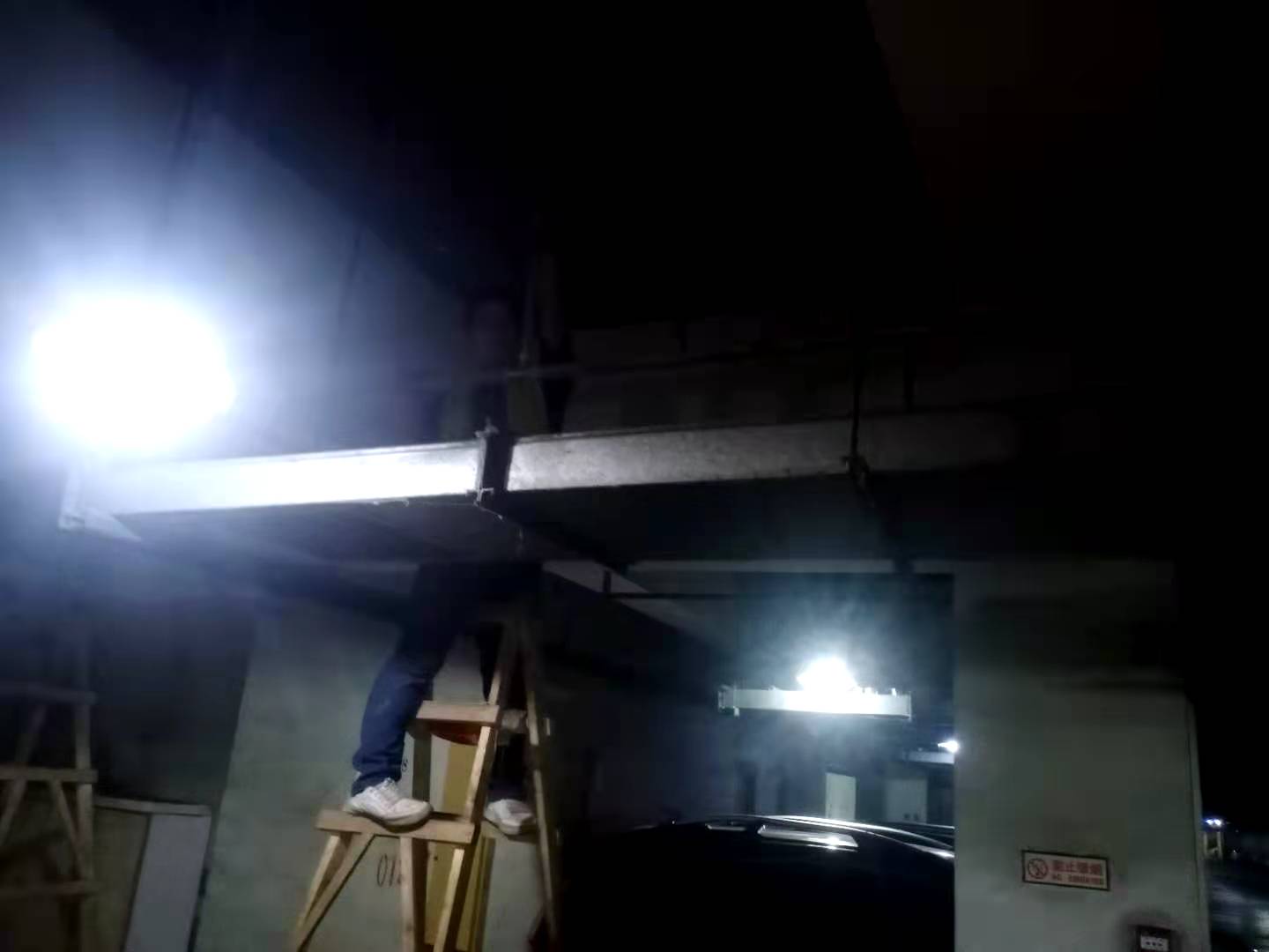 消防噴淋如何安裝？廚房噴淋在消防改造時(shí)候需要移位嗎？